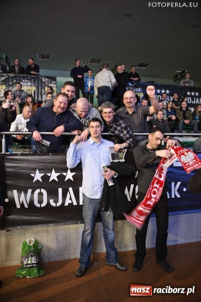 Zdjęcie w galerii na portalu naszraciborz.pl: Wojak Boxing Night w Raciborzu - relacja wiadomości z regionu