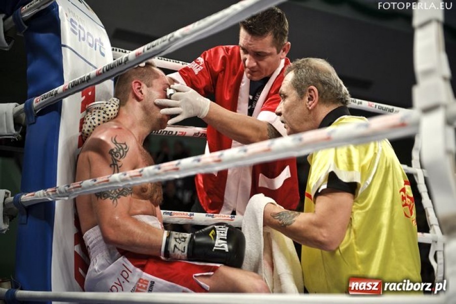Zdjęcie w galerii na portalu naszraciborz.pl: Wojak Boxing Night w Raciborzu - relacja wiadomości z regionu