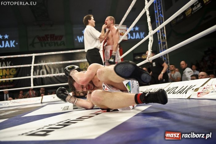 Zdjęcie w galerii na portalu naszraciborz.pl: Wojak Boxing Night w Raciborzu - relacja wiadomości z regionu