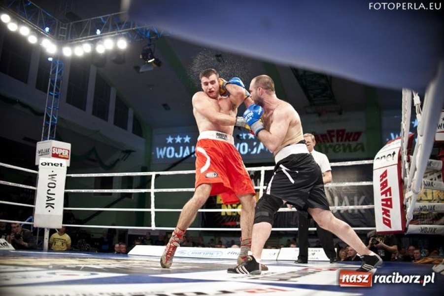 Zdjęcie w galerii na portalu naszraciborz.pl: Wojak Boxing Night w Raciborzu - relacja wiadomości z regionu