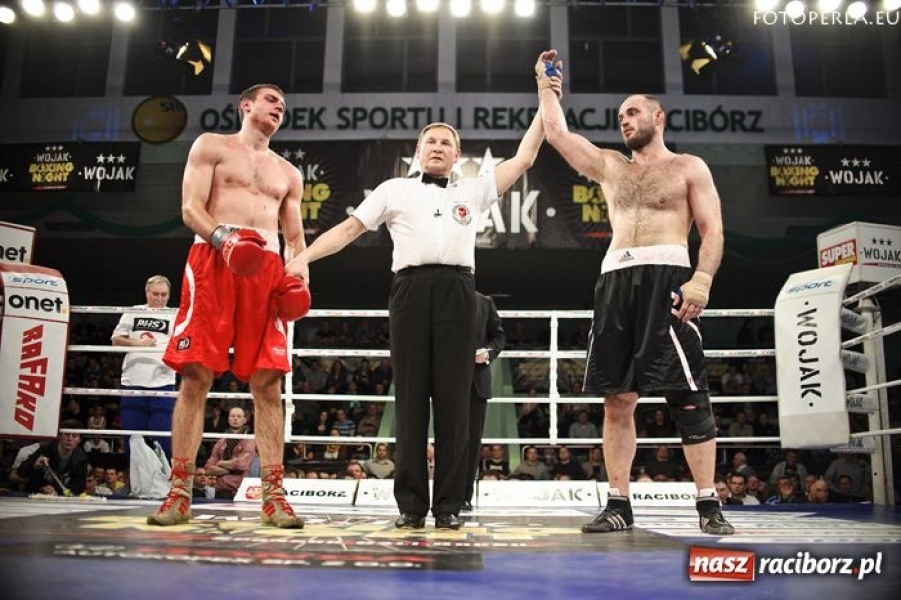 Zdjęcie w galerii na portalu naszraciborz.pl: Wojak Boxing Night w Raciborzu - relacja wiadomości z regionu