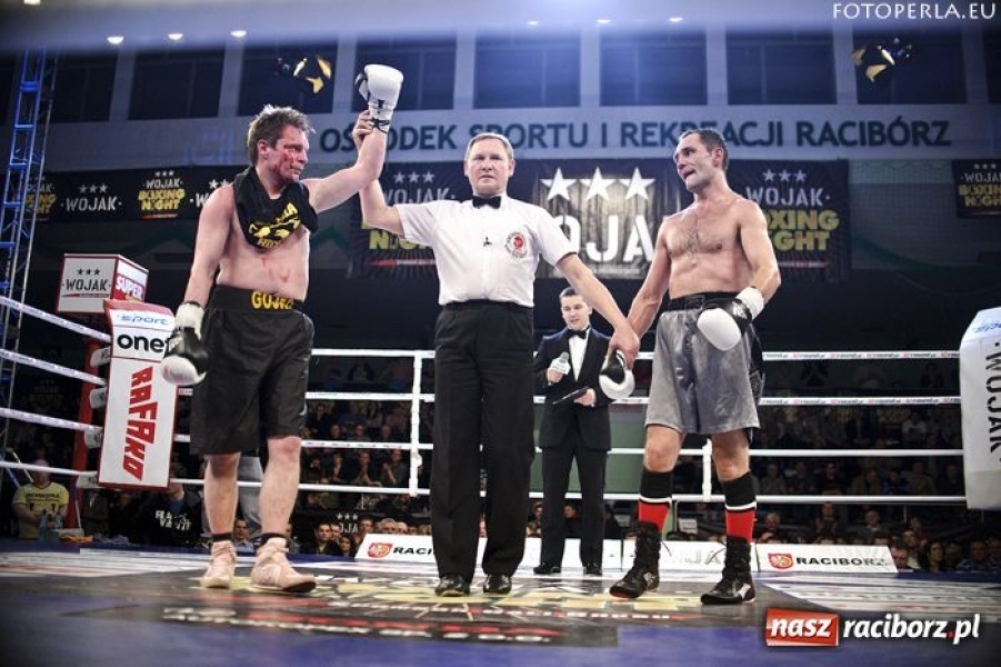 Zdjęcie w galerii na portalu naszraciborz.pl: Wojak Boxing Night w Raciborzu - relacja wiadomości z regionu