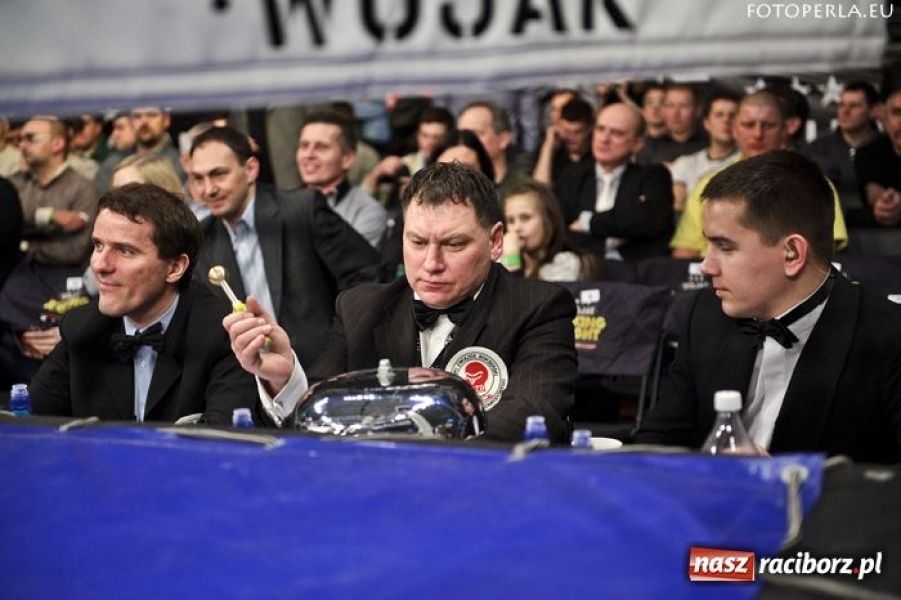 Zdjęcie w galerii na portalu naszraciborz.pl: Wojak Boxing Night w Raciborzu - relacja wiadomości z regionu