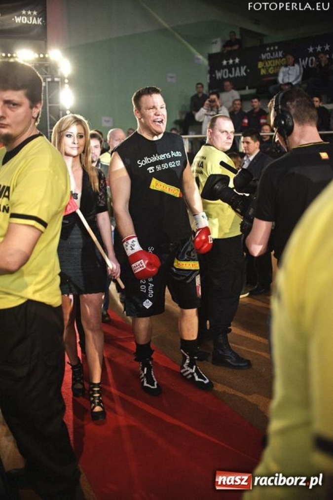 Zdjęcie w galerii na portalu naszraciborz.pl: Wojak Boxing Night w Raciborzu - relacja wiadomości z regionu