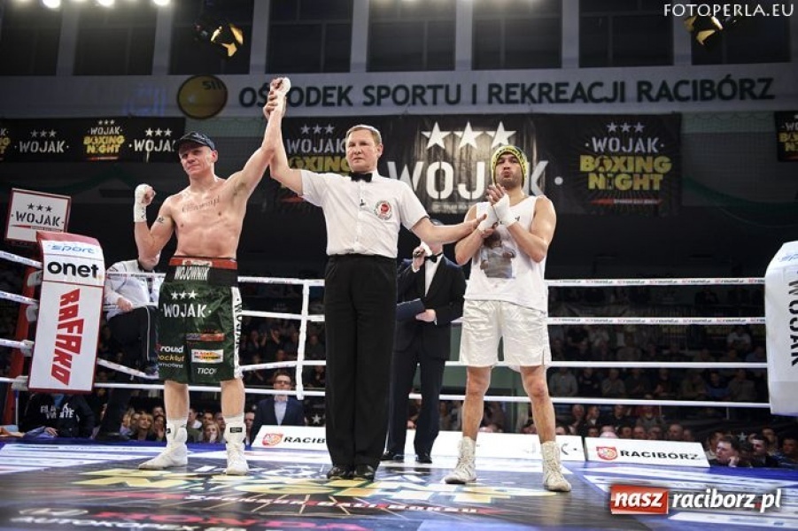 Zdjęcie w galerii na portalu naszraciborz.pl: Wojak Boxing Night w Raciborzu - relacja wiadomości z regionu