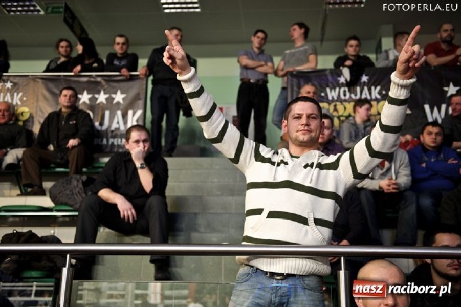 Zdjęcie w galerii na portalu naszraciborz.pl: Wojak Boxing Night w Raciborzu - relacja wiadomości z regionu