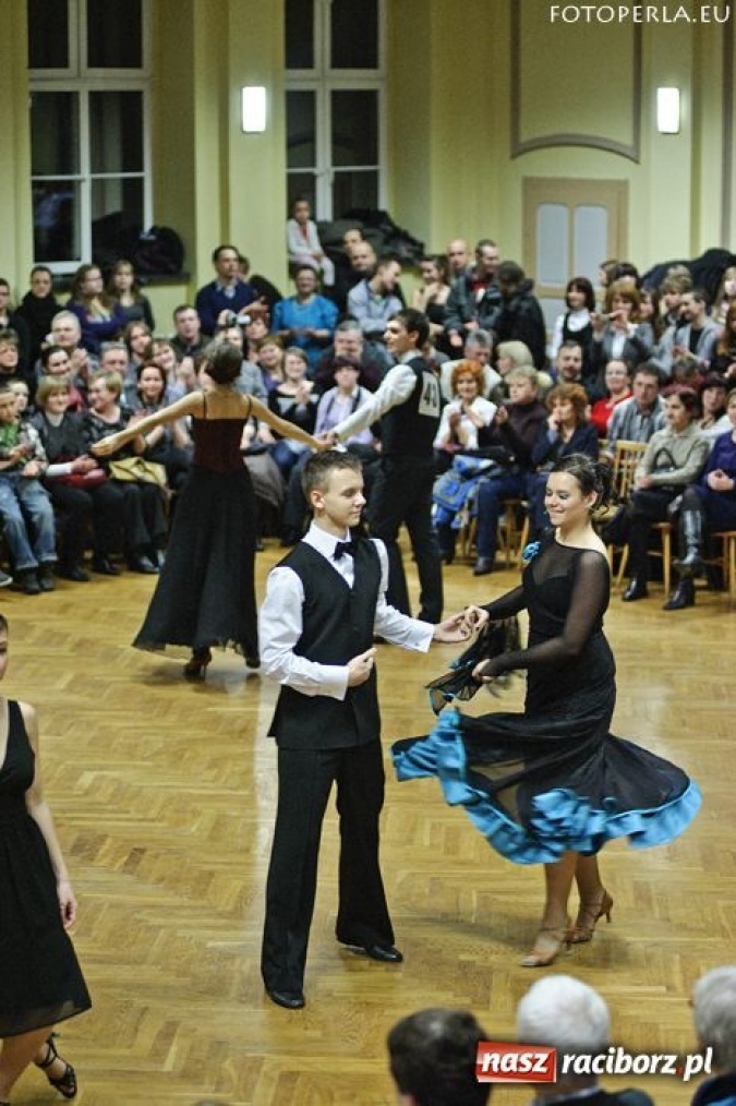 Zdjęcie w galerii na portalu naszraciborz.pl: Karnawałowa Rewia Tańca w Ekonomiku wiadomości z regionu