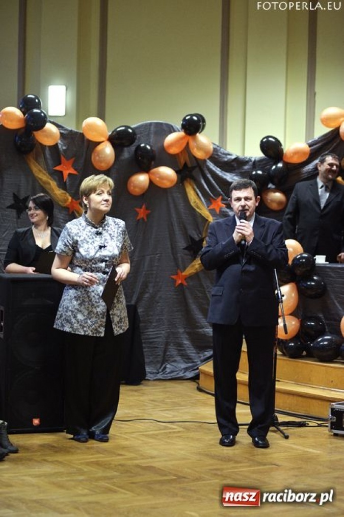 Zdjęcie w galerii na portalu naszraciborz.pl: Karnawałowa Rewia Tańca w Ekonomiku wiadomości z regionu