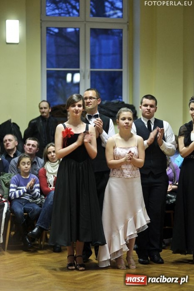 Zdjęcie w galerii na portalu naszraciborz.pl: Karnawałowa Rewia Tańca w Ekonomiku wiadomości z regionu