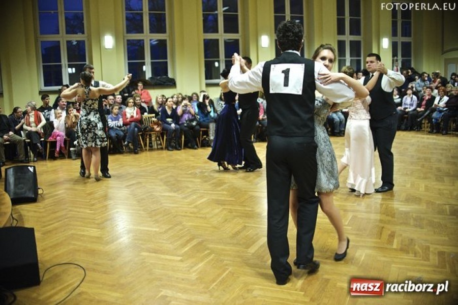 Zdjęcie w galerii na portalu naszraciborz.pl: Karnawałowa Rewia Tańca w Ekonomiku wiadomości z regionu