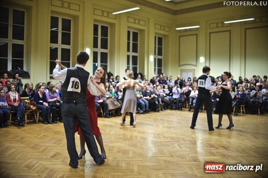 Zdjęcie w galerii na portalu naszraciborz.pl: Karnawałowa Rewia Tańca w Ekonomiku wiadomości z regionu