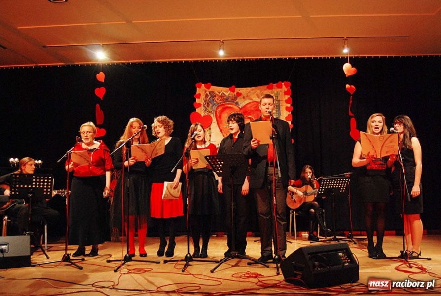 Zdjęcie w galerii na portalu naszraciborz.pl: Suplement do Walentynek w RCK-u wiadomości z regionu