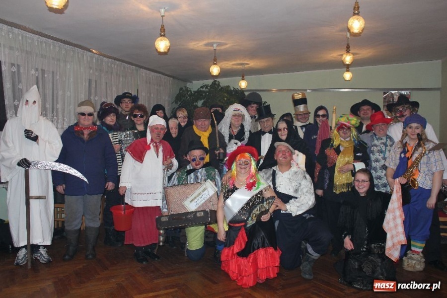 Zdjęcie w galerii na portalu naszraciborz.pl: Koniec zabawy. Bas pogrzebany wiadomości z regionu