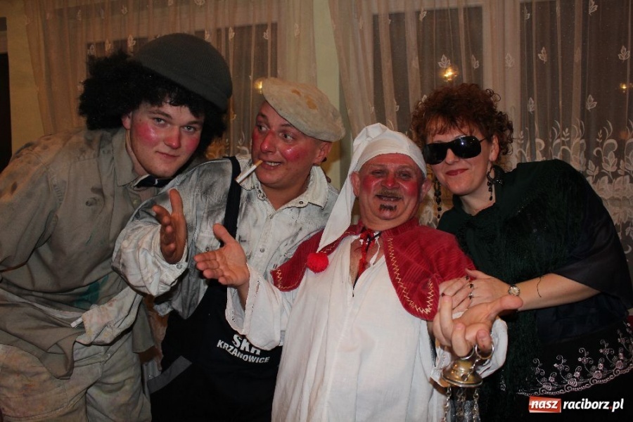 Zdjęcie w galerii na portalu naszraciborz.pl: Koniec zabawy. Bas pogrzebany wiadomości z regionu