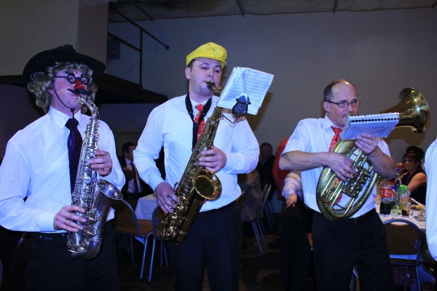 Zdjęcie w galerii na portalu naszraciborz.pl: Koniec zabawy. Bas pogrzebany wiadomości z regionu