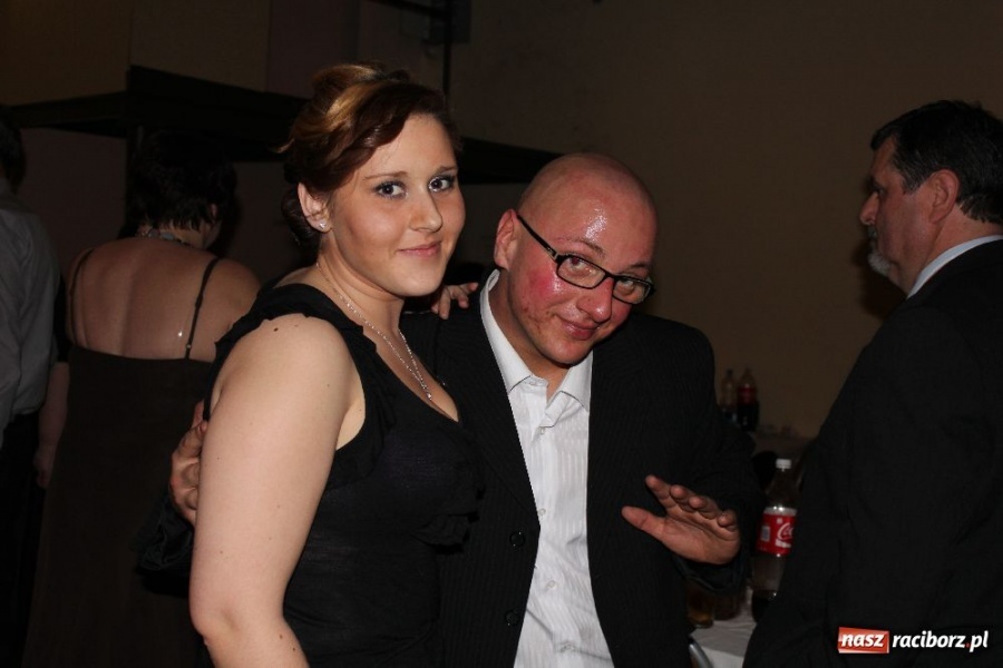 Zdjęcie w galerii na portalu naszraciborz.pl: Koniec zabawy. Bas pogrzebany wiadomości z regionu