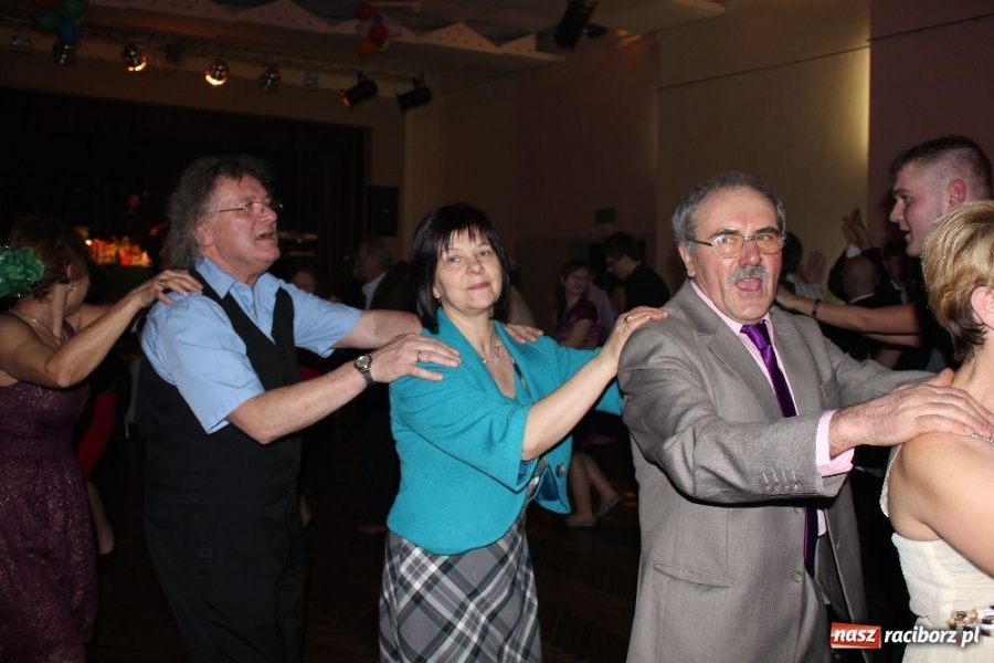 Zdjęcie w galerii na portalu naszraciborz.pl: Koniec zabawy. Bas pogrzebany wiadomości z regionu