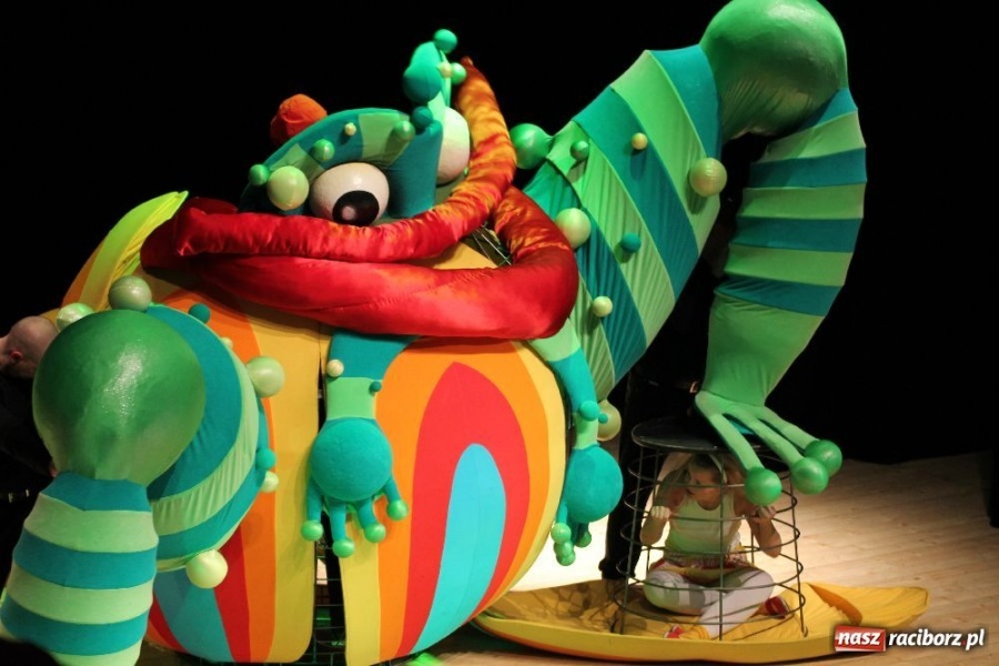 Zdjęcie w galerii na portalu naszraciborz.pl: Calineczka na deskach RCK-u wiadomości z regionu