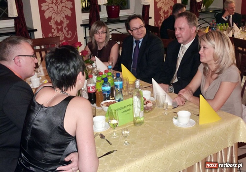 Zdjęcie w galerii na portalu naszraciborz.pl: Bal sportowców i nauczycieli wiadomości z regionu