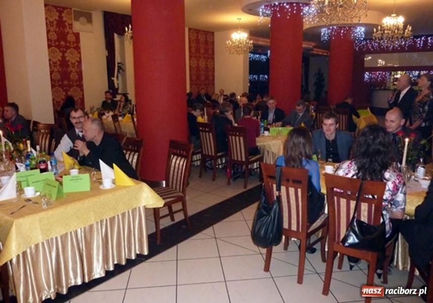 Zdjęcie w galerii na portalu naszraciborz.pl: Bal sportowców i nauczycieli wiadomości z regionu