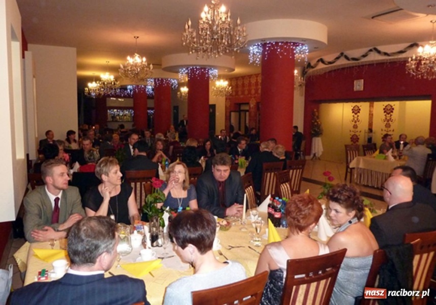 Zdjęcie w galerii na portalu naszraciborz.pl: Bal sportowców i nauczycieli wiadomości z regionu