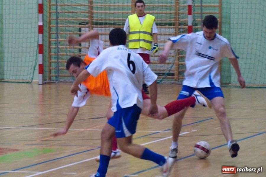 Zdjęcie w galerii na portalu naszraciborz.pl: KMP Hyrbud celuje w mistrzostwo wiadomości z regionu