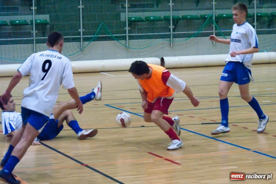 Zdjęcie w galerii na portalu naszraciborz.pl: KMP Hyrbud celuje w mistrzostwo wiadomości z regionu