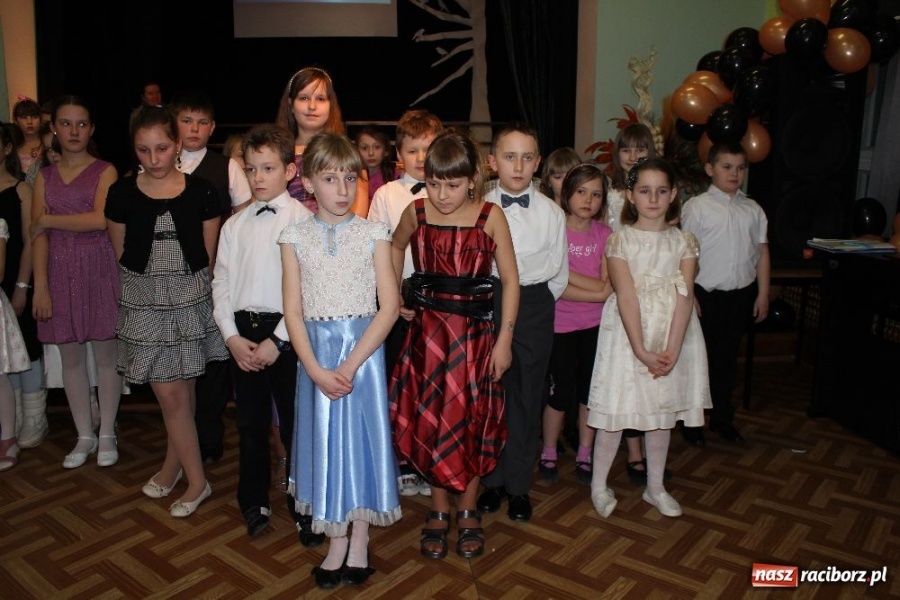 Zdjęcie w galerii na portalu naszraciborz.pl: Dziecięce pokazy tańca w MDK-u wiadomości z regionu