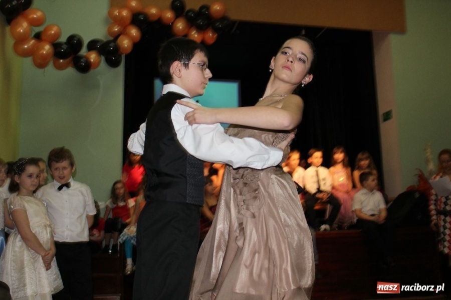 Zdjęcie w galerii na portalu naszraciborz.pl: Dziecięce pokazy tańca w MDK-u wiadomości z regionu