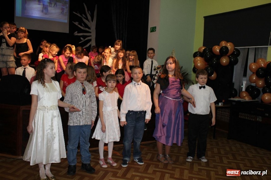 Zdjęcie w galerii na portalu naszraciborz.pl: Dziecięce pokazy tańca w MDK-u wiadomości z regionu