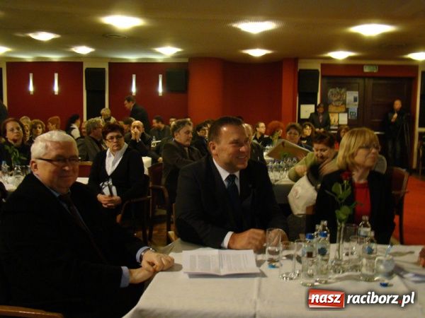 Zdjęcie w galerii na portalu naszraciborz.pl: EkoAktywni pasjonaci wyróżnieni wiadomości z regionu