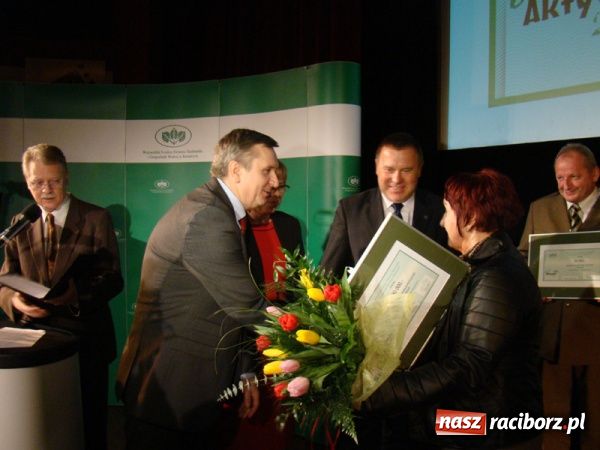 Zdjęcie w galerii na portalu naszraciborz.pl: EkoAktywni pasjonaci wyróżnieni wiadomości z regionu