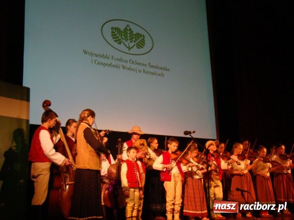 Zdjęcie w galerii na portalu naszraciborz.pl: EkoAktywni pasjonaci wyróżnieni wiadomości z regionu