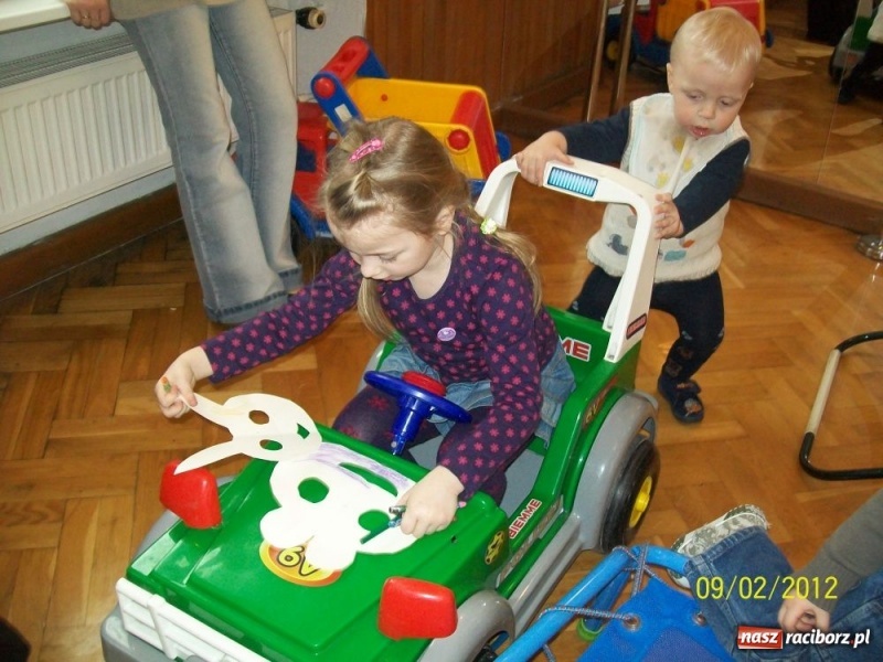 Zdjęcie w galerii na portalu naszraciborz.pl: Fikusiowy karnawał dobiega końca wiadomości z regionu