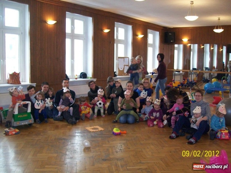 Zdjęcie w galerii na portalu naszraciborz.pl: Fikusiowy karnawał dobiega końca wiadomości z regionu