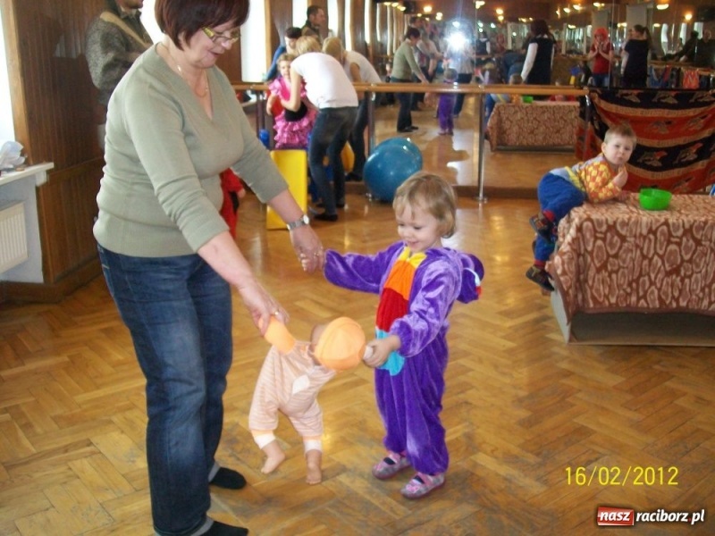 Zdjęcie w galerii na portalu naszraciborz.pl: Fikusiowy karnawał dobiega końca wiadomości z regionu