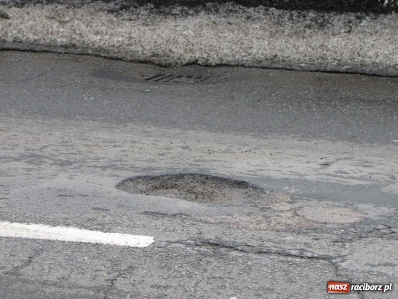 Zdjęcie w galerii na portalu naszraciborz.pl: Armii Krajowej i Rudzka się sypią wiadomości z regionu