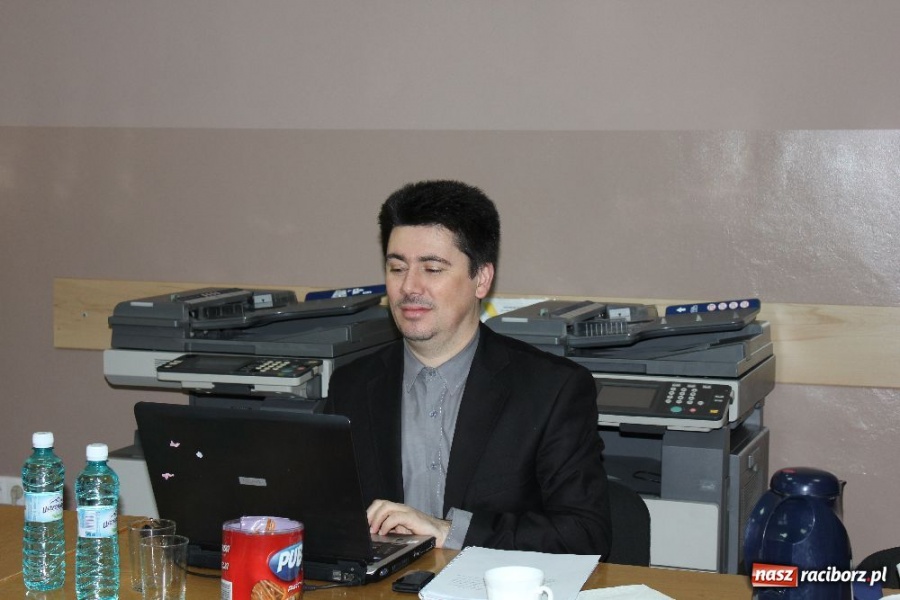 Zdjęcie w galerii na portalu naszraciborz.pl: Radości i bolączki dyrektora II LO wiadomości z regionu