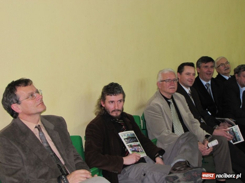 Zdjęcie w galerii na portalu naszraciborz.pl: Polak i Czech - dwa bratanki wiadomości z regionu