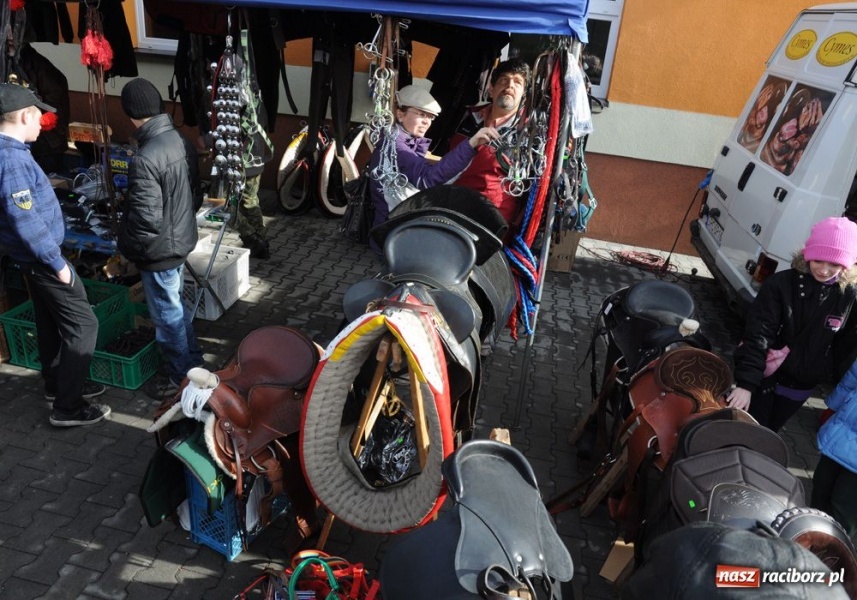 Zdjęcie w galerii na portalu naszraciborz.pl: Targ ruszył. Bez żadnych protestów wiadomości z regionu