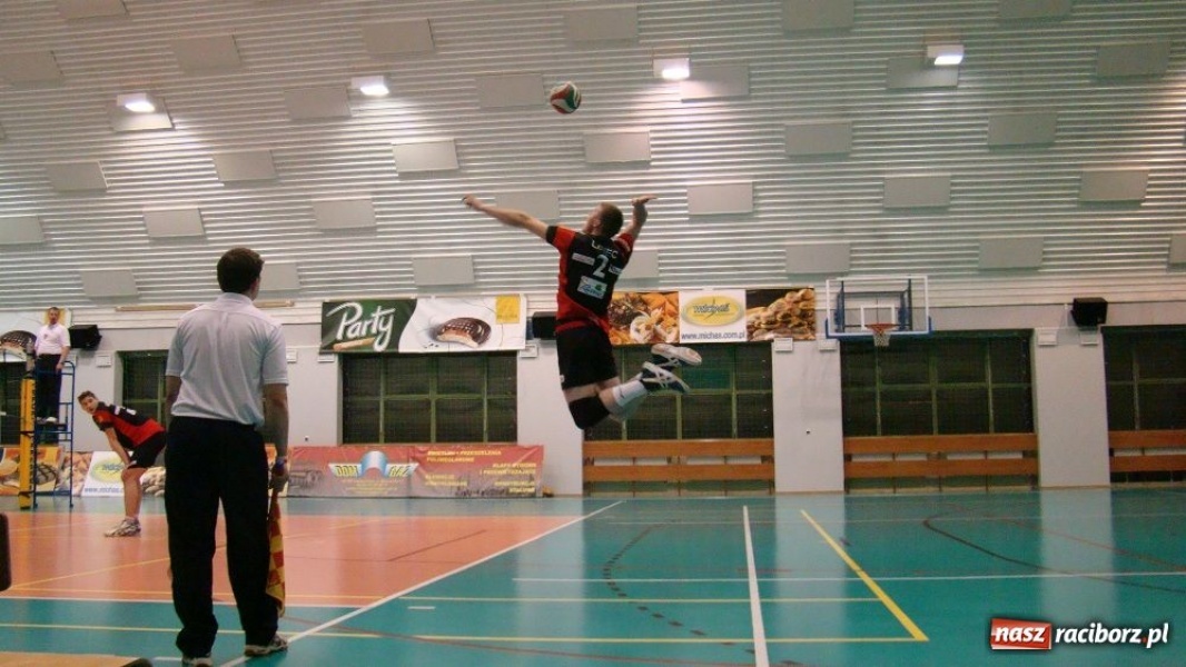 Zdjęcie w galerii na portalu naszraciborz.pl: Kiepski występ AZS Rafako wiadomości z regionu