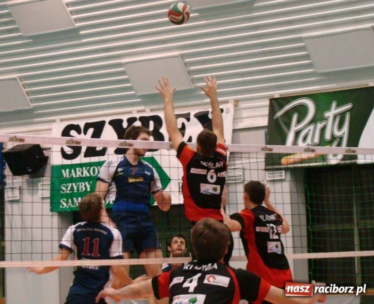 Zdjęcie w galerii na portalu naszraciborz.pl: Kiepski występ AZS Rafako wiadomości z regionu