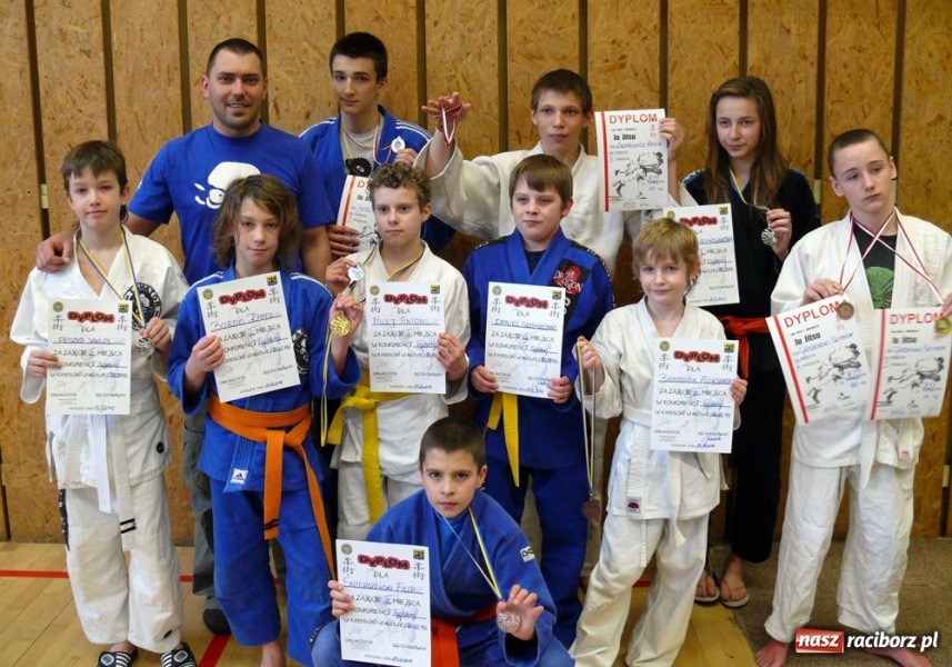 Zdjęcie w galerii na portalu naszraciborz.pl: Szczęśliwa trzynastka Łamatora wiadomości z regionu