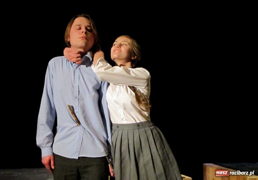 Zdjęcie w galerii na portalu naszraciborz.pl: Młodzi zagrali Gombrowicza wiadomości z regionu