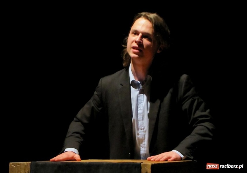 Zdjęcie w galerii na portalu naszraciborz.pl: Młodzi zagrali Gombrowicza wiadomości z regionu