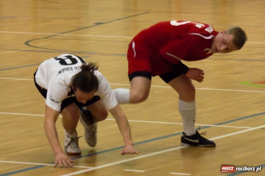 Zdjęcie w galerii na portalu naszraciborz.pl: Niedzielne emocje w HLPN wiadomości z regionu