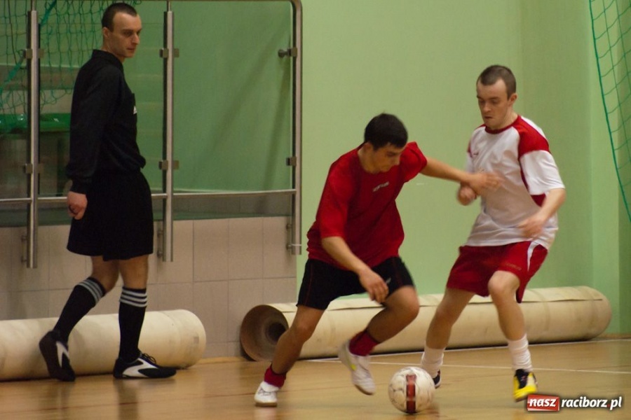 Zdjęcie w galerii na portalu naszraciborz.pl: Niedzielne emocje w HLPN wiadomości z regionu