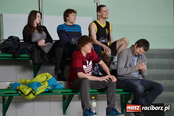 Zdjęcie w galerii na portalu naszraciborz.pl: Brooklyn jednym oczkiem do przodu wiadomości z regionu