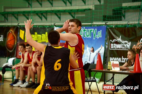 Zdjęcie w galerii na portalu naszraciborz.pl: Brooklyn jednym oczkiem do przodu wiadomości z regionu