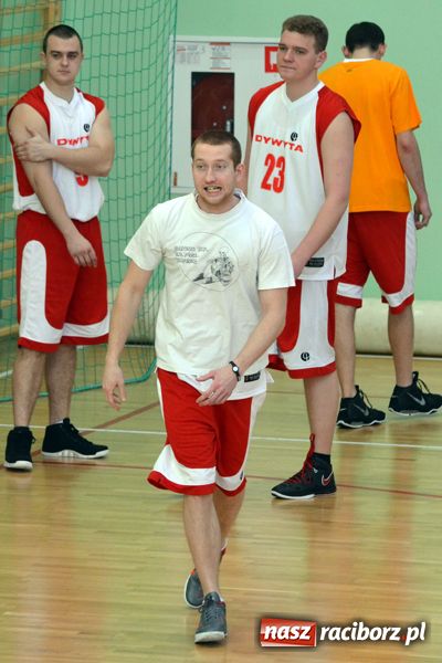 Zdjęcie w galerii na portalu naszraciborz.pl: Brooklyn jednym oczkiem do przodu wiadomości z regionu